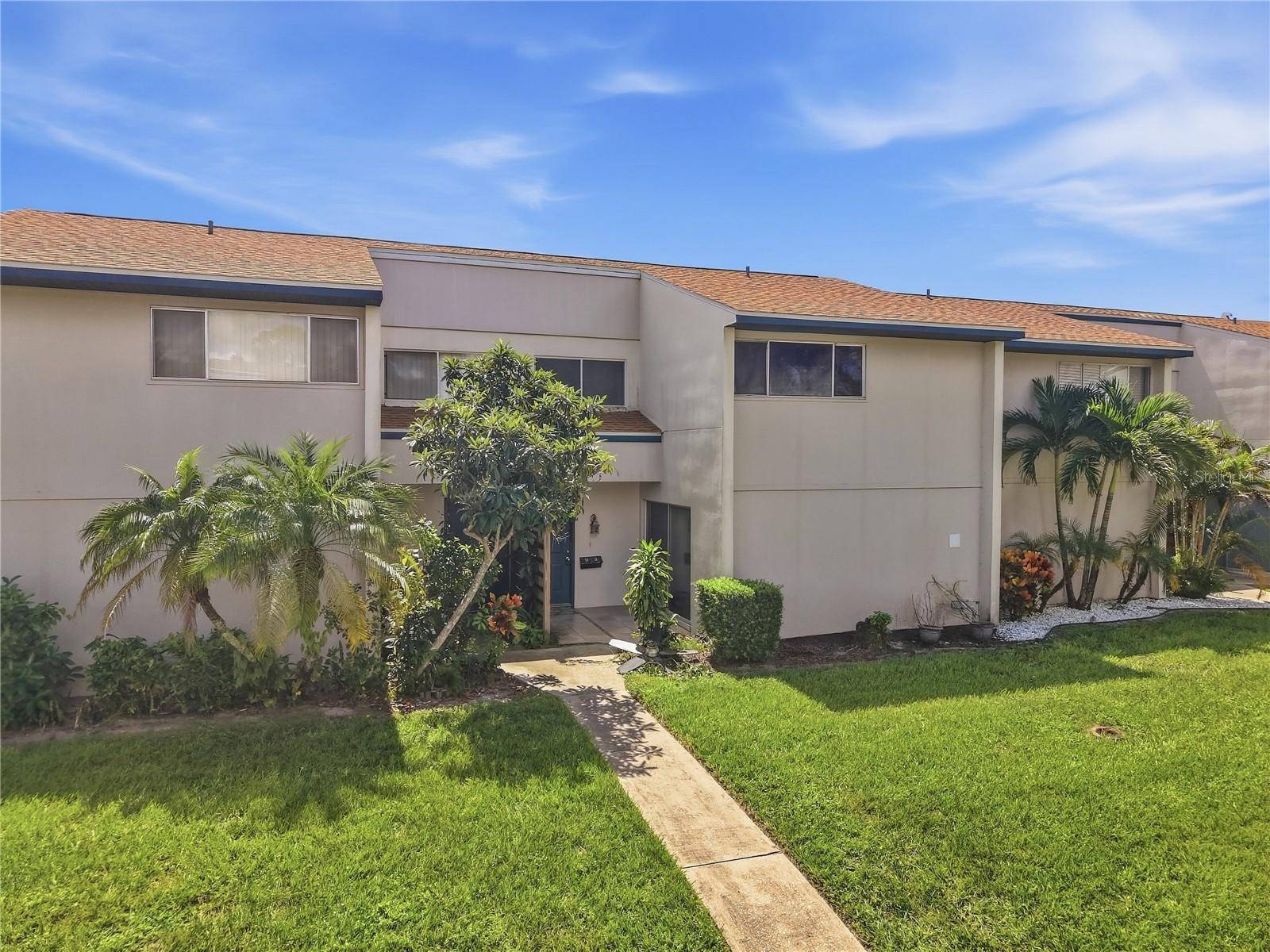 912 BYRON LN #5C, Sarasota, FL 34243