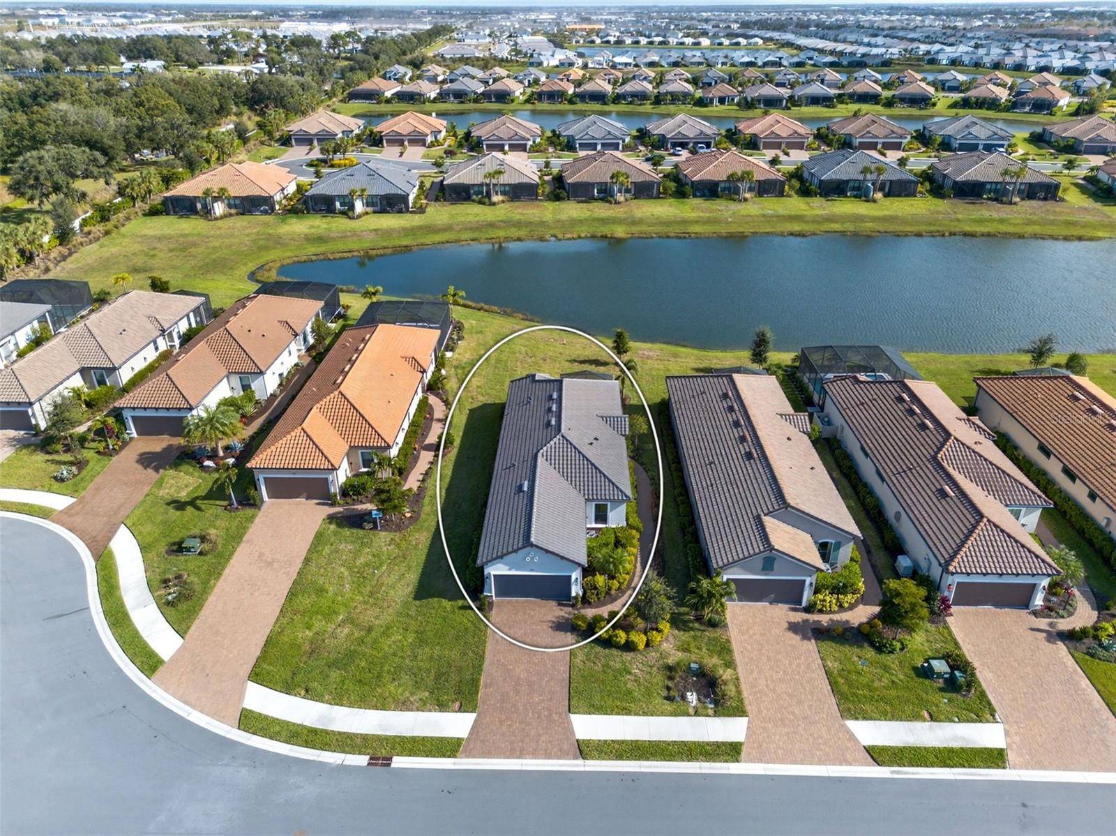 3021 VENETO CT, Lakewood Ranch, FL 34211