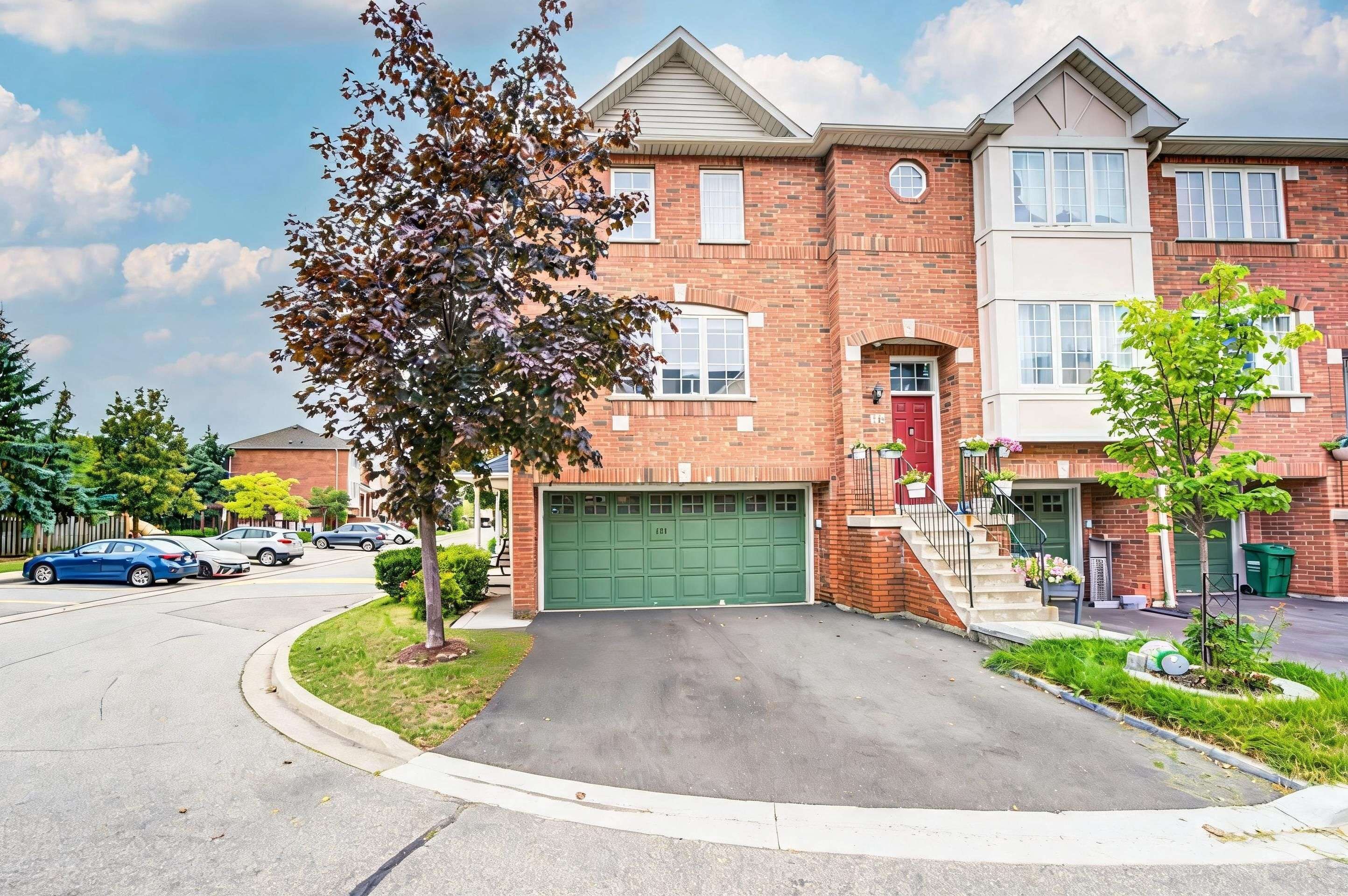 80 Acorn PL #171, Mississauga, ON L4Z 3S7