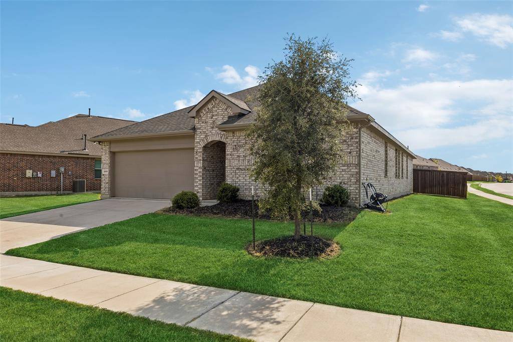 2000 Angus Drive, Little Elm, TX 75068
