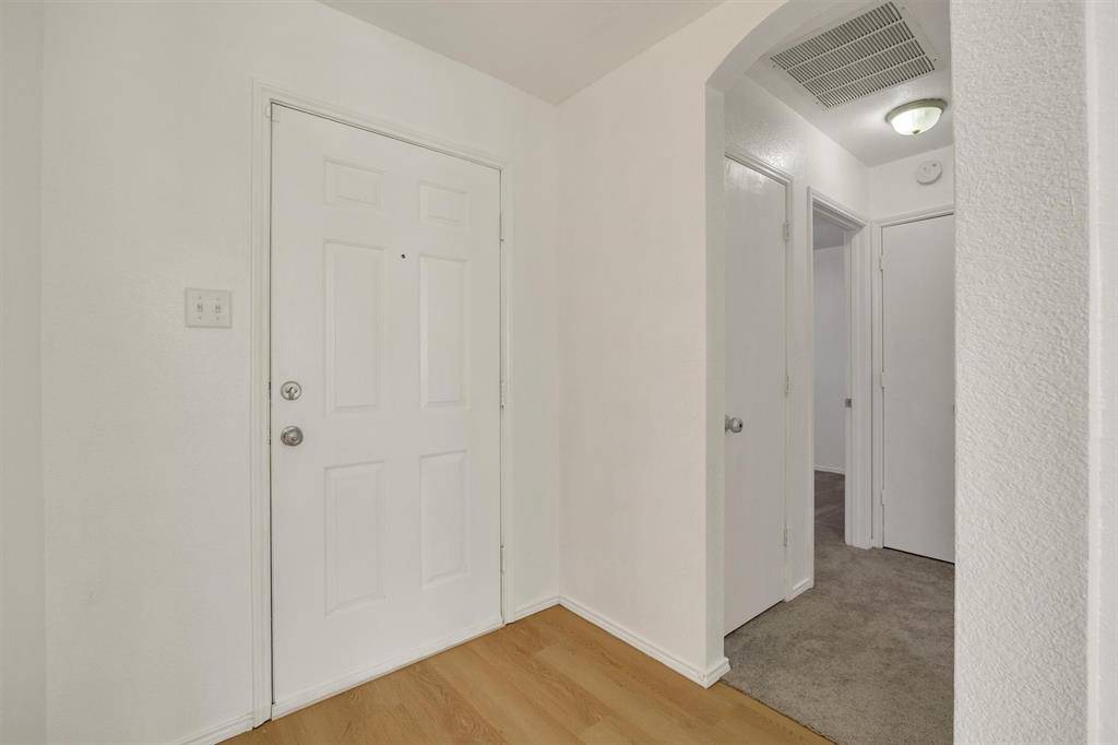 2721 Carten Street, Fort Worth, TX 76112