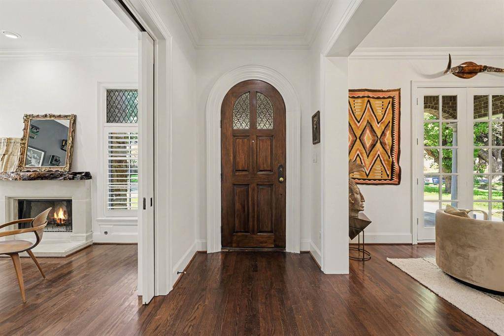 5542 Monticello Avenue, Dallas, TX 75206
