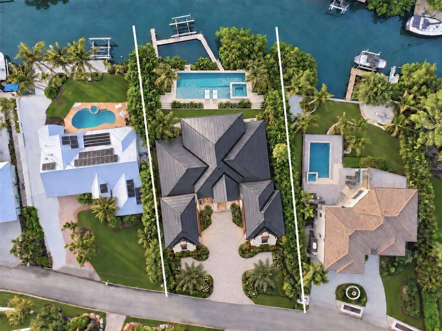 3441 GULFMEAD DR, Sarasota, FL 34242
