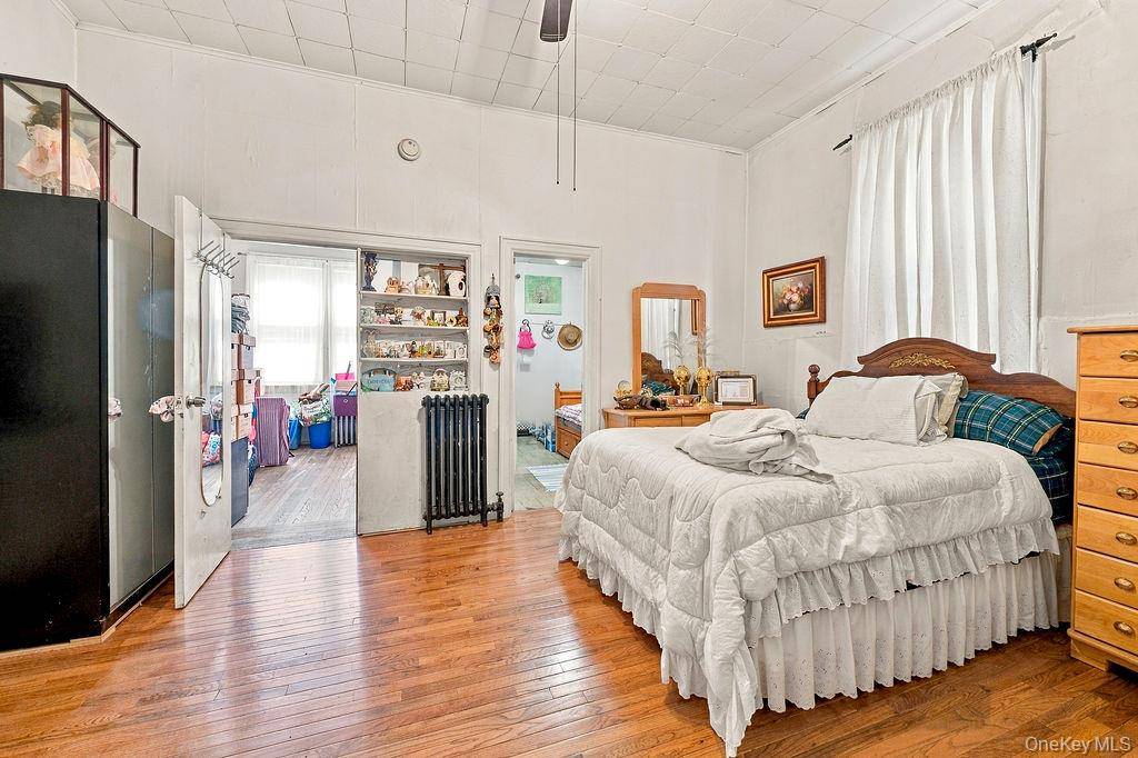 227 Devoe ST, Brooklyn, NY 11211