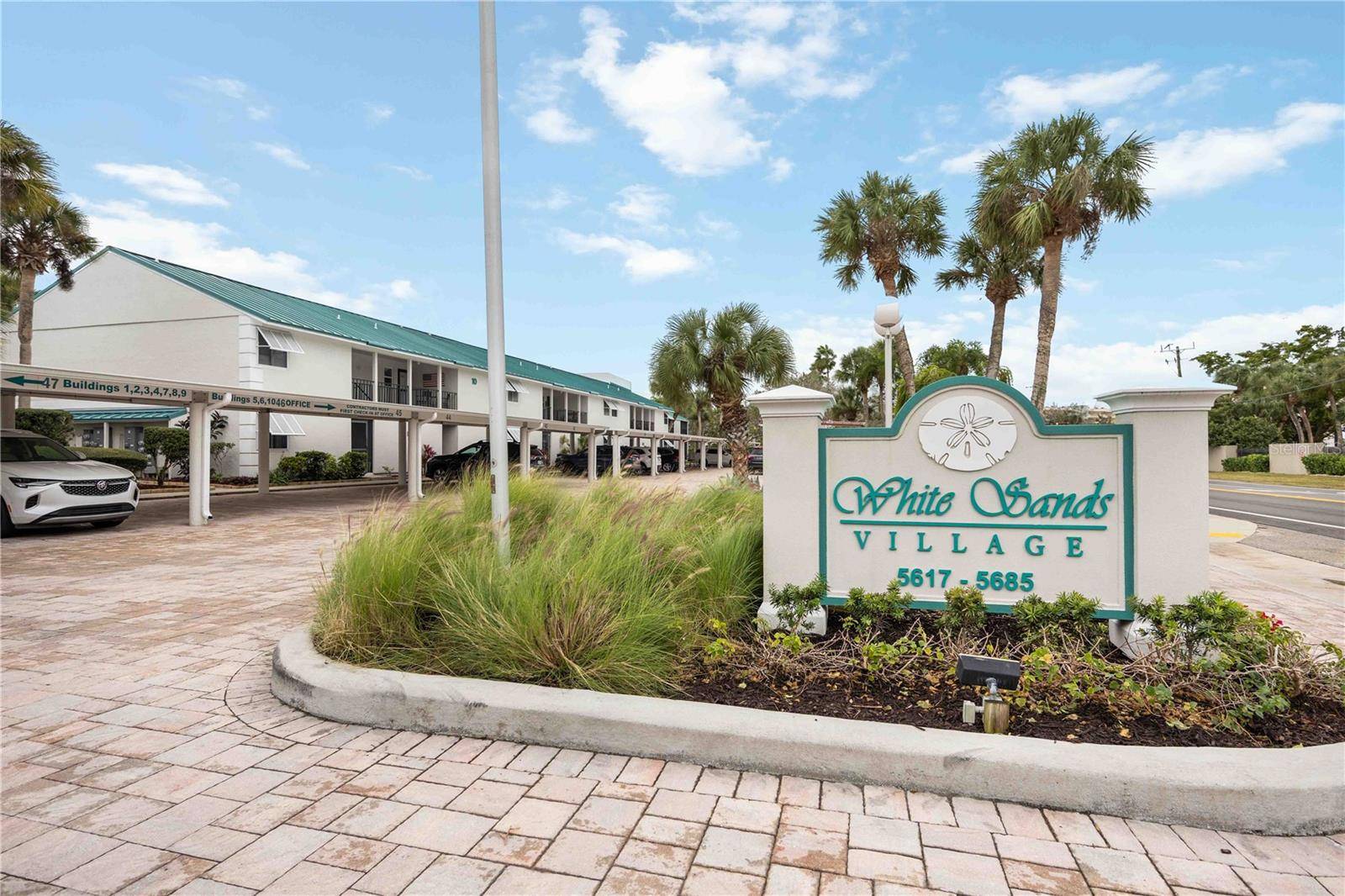 5673 MIDNIGHT PASS RD #202, Sarasota, FL 34242