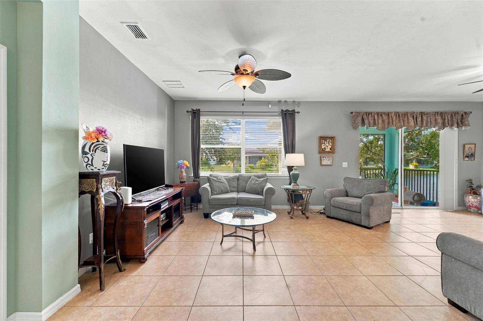 8624 LAKE FRONT CT, Punta Gorda, FL 33950