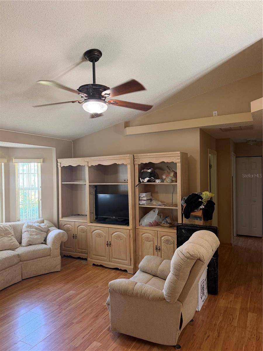 11 SLINGSHOT CT, Palm Coast, FL 32164