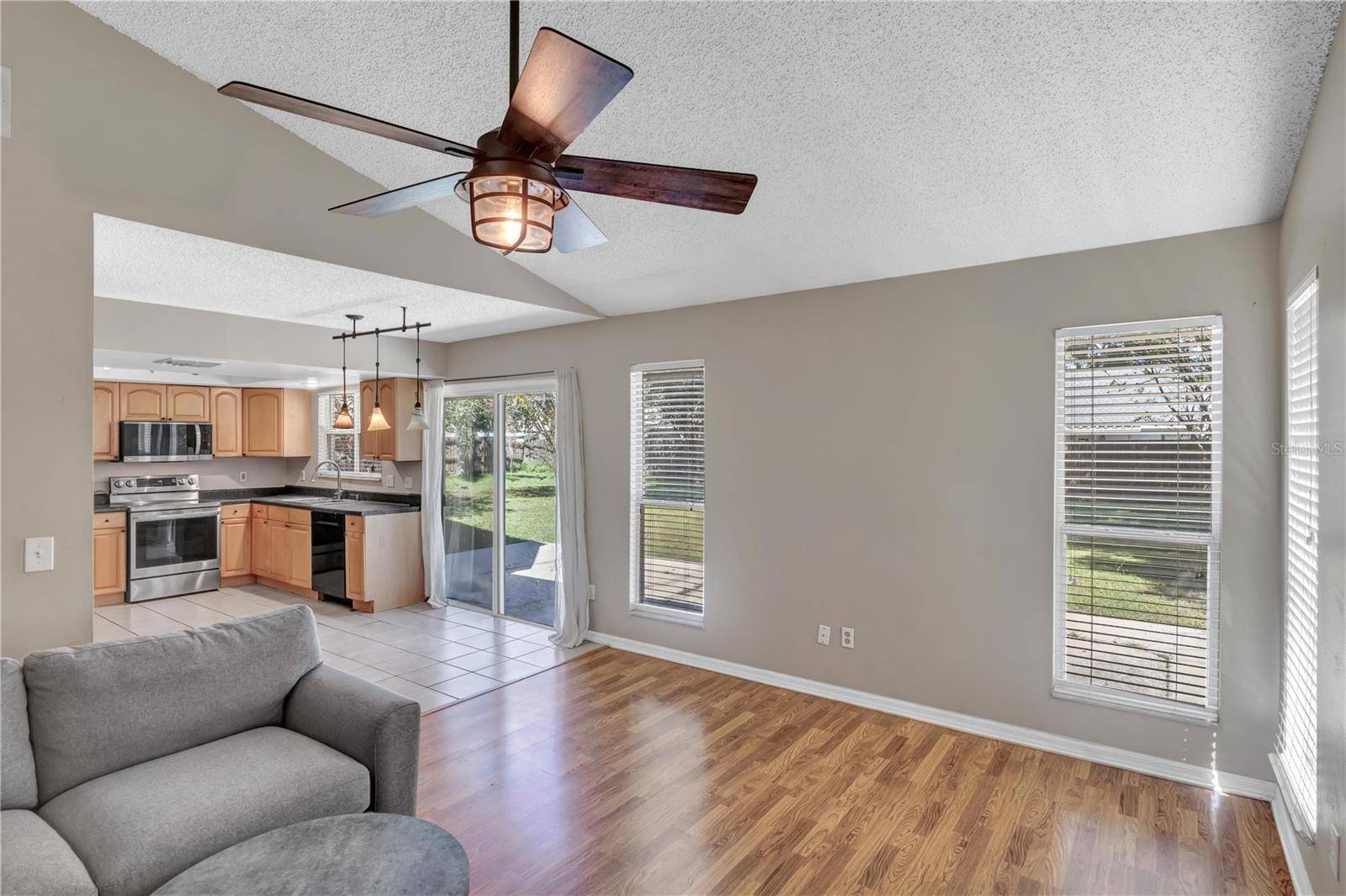 1018 MALCOLM CT, Oviedo, FL 32765