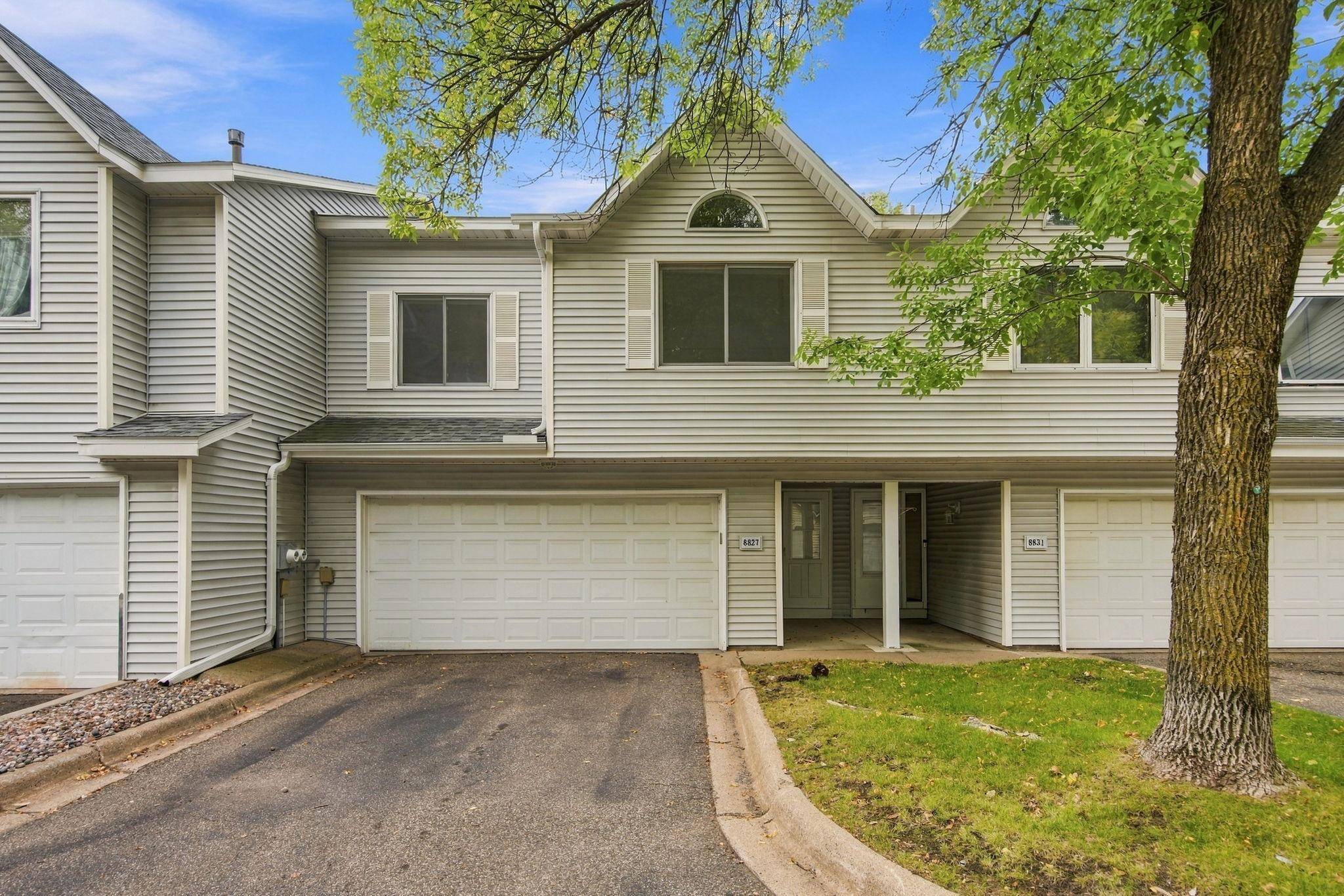 8827 Norway ST NW, Coon Rapids, MN 55433