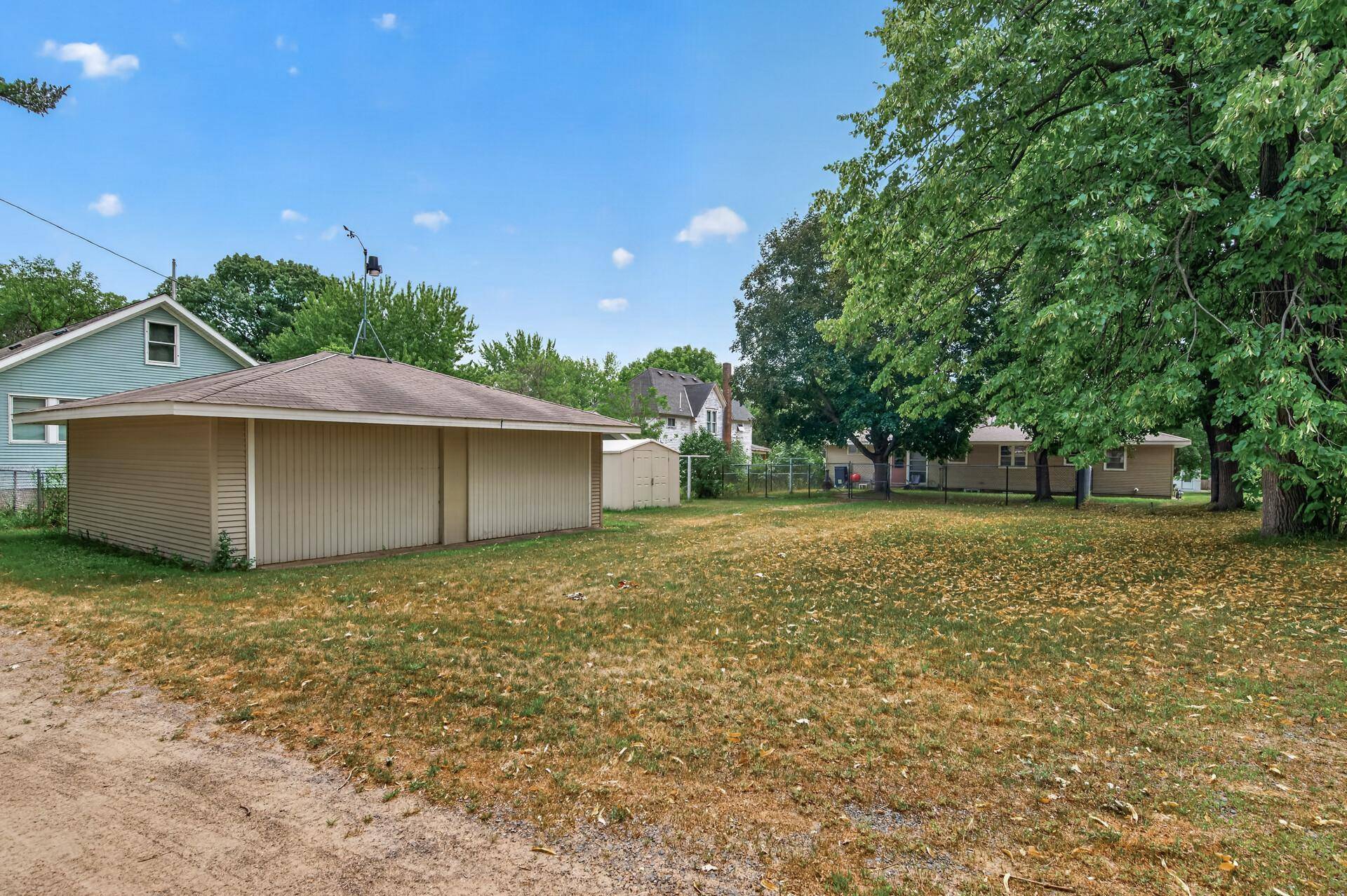 6516 Elm ST, North Branch, MN 55056