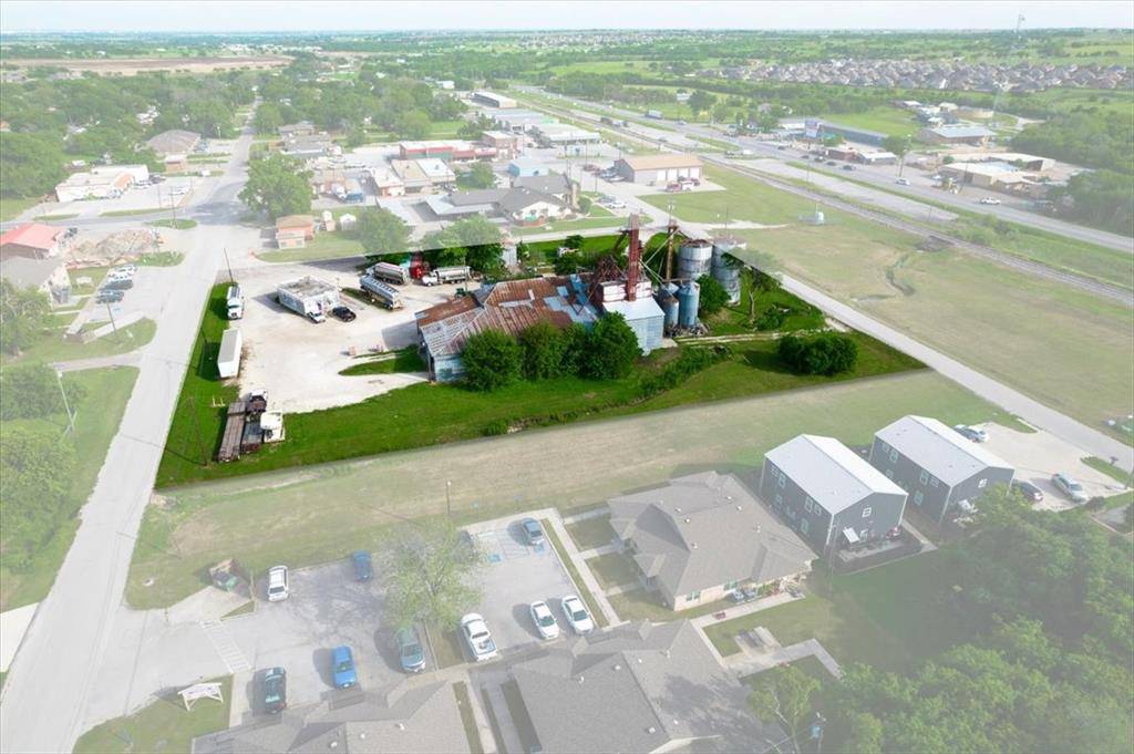 201 W Godley Avenue, Godley, TX 76044