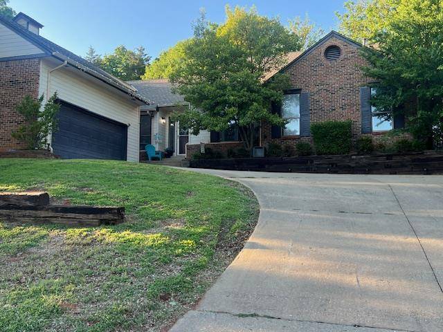 2301 Woodford WAY, Edmond, OK 73034