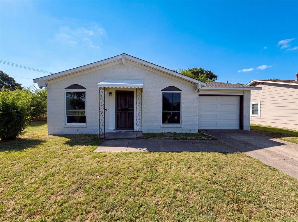 4268 Texas College Drive, Dallas, TX 75241