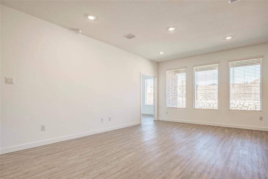 1912 Adams Drive, Little Elm, TX 75068