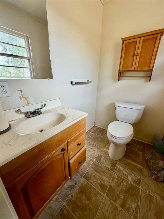 216 lenton cut off Road, Shongaloo, LA 71072