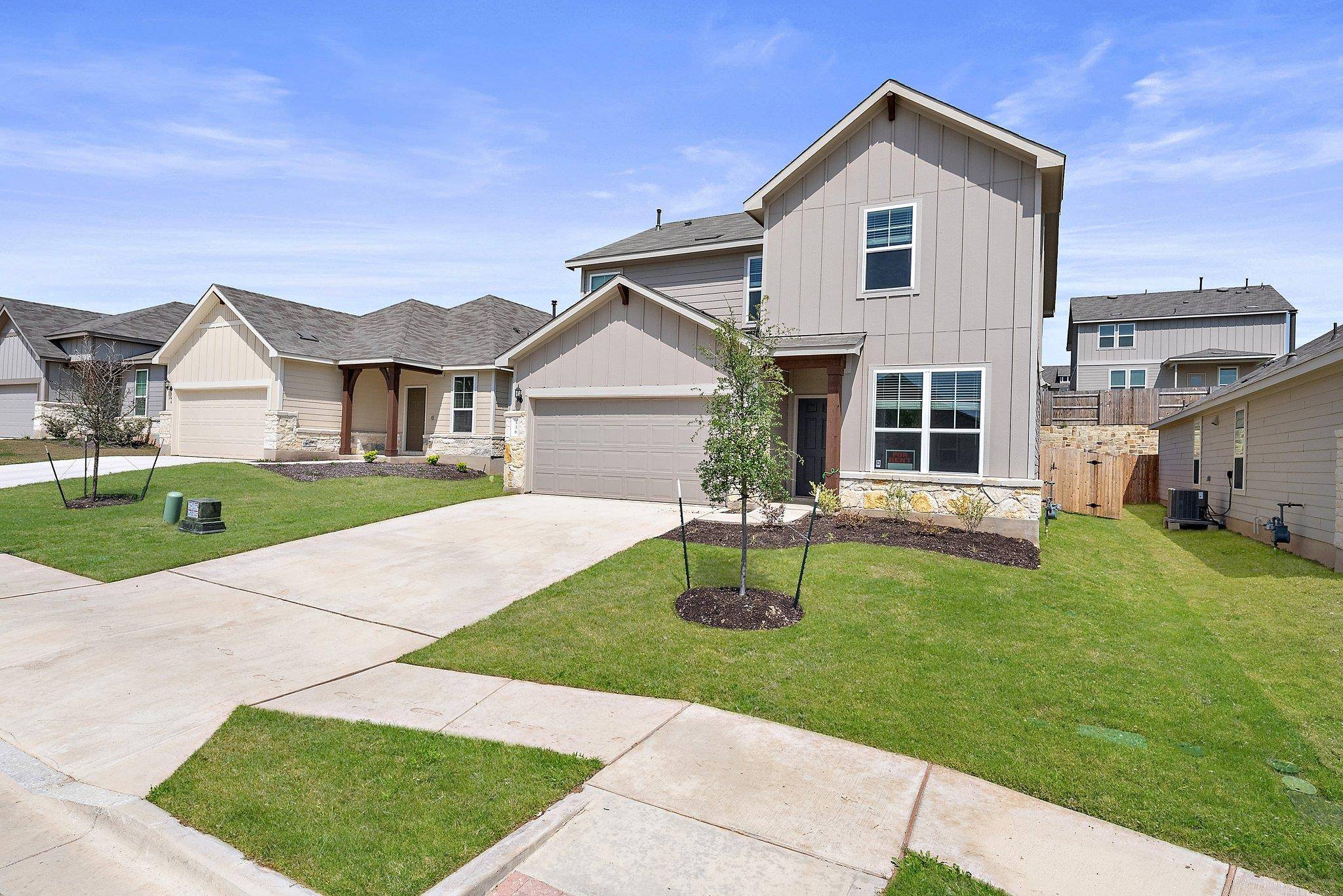 336 Tree Nut LOOP, Buda, TX 78610