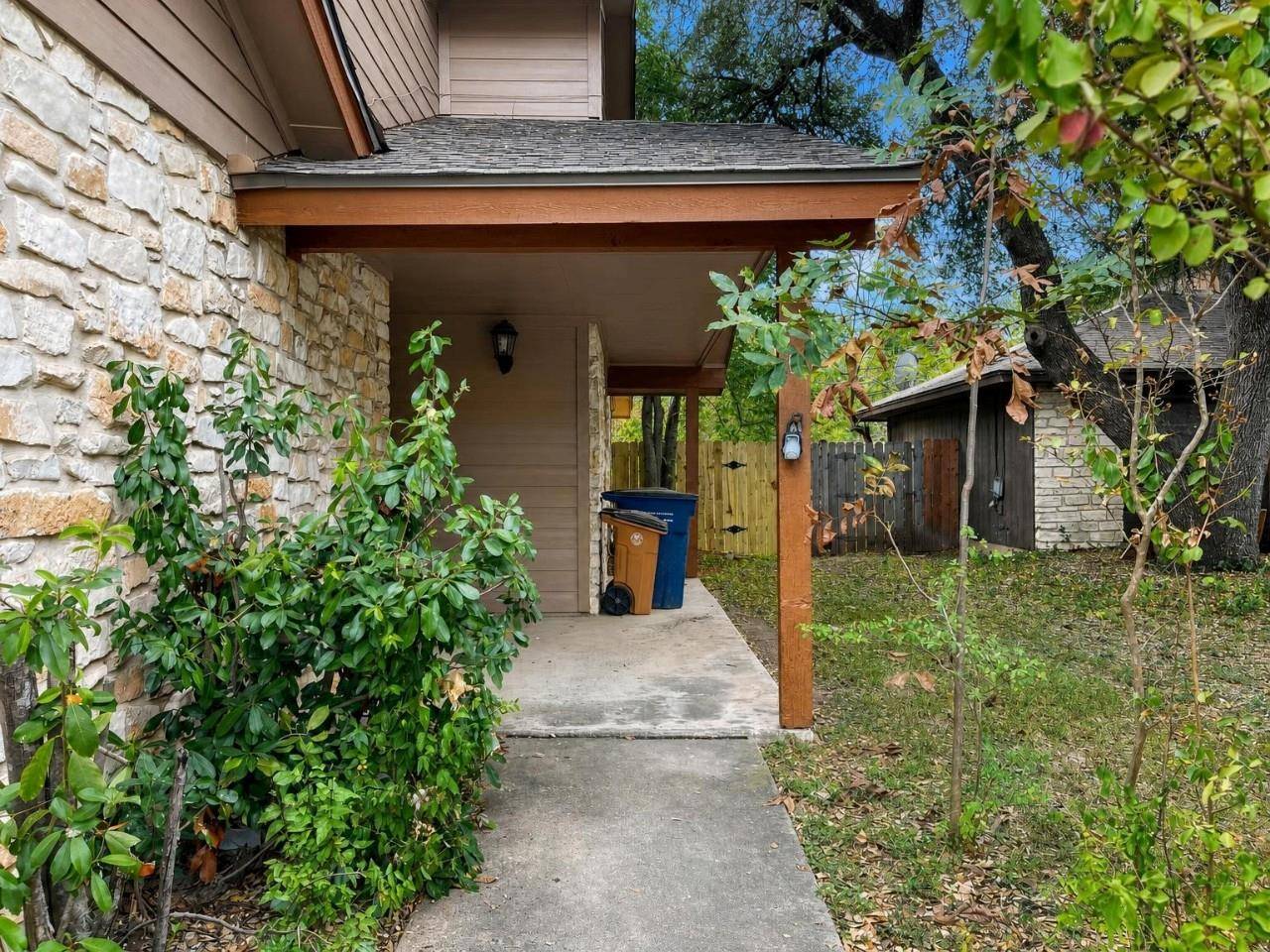 8329 Fathom CIR #A & B, Austin, TX 78750
