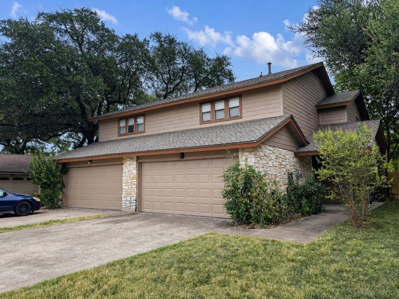 8329 Fathom CIR #A & B, Austin, TX 78750