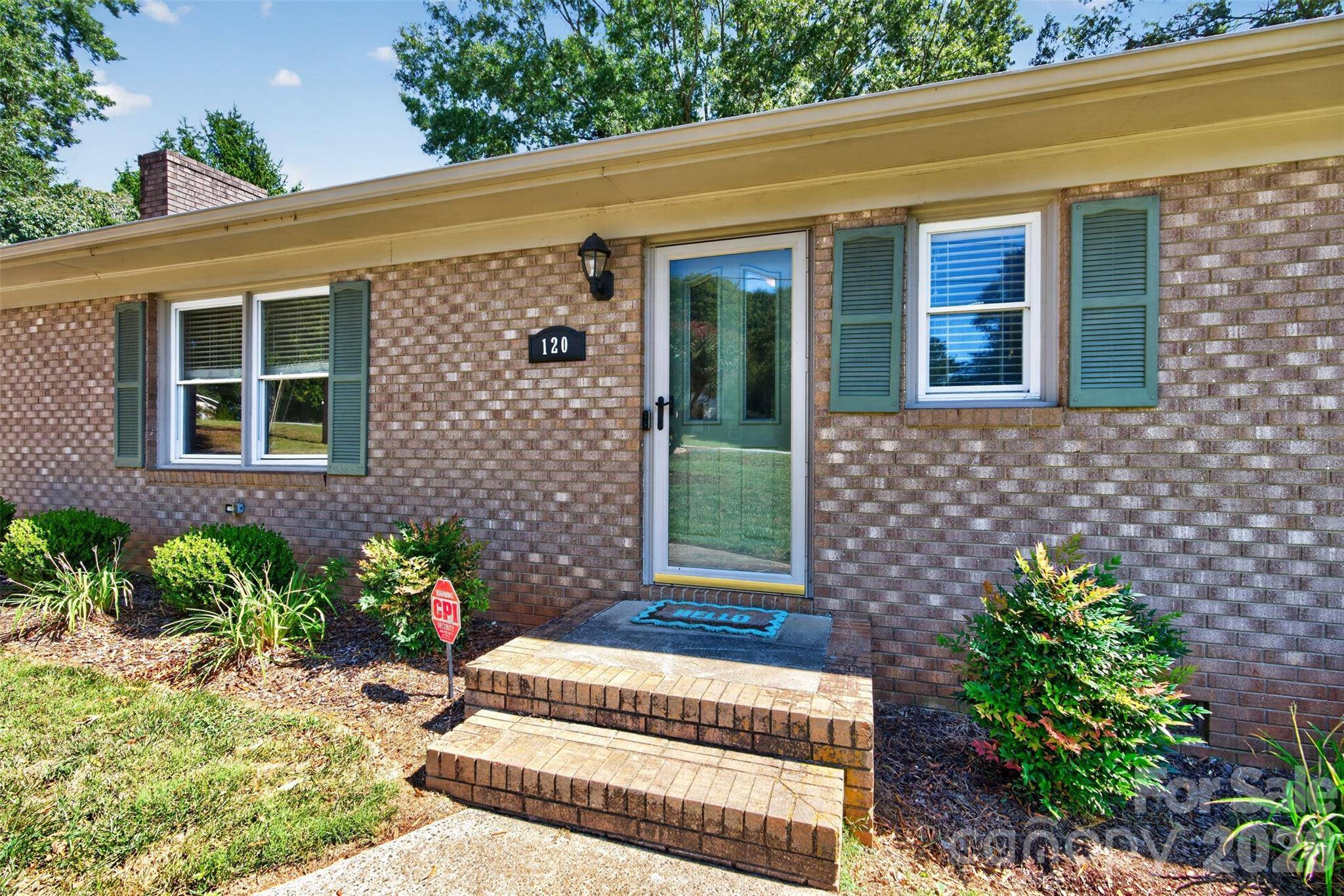 120 Regal CIR, Mooresville, NC 28117