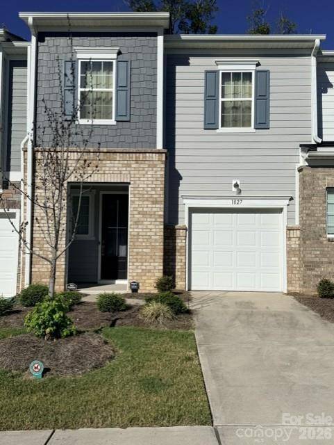 1027 Grays Mill RD, Charlotte, NC 28215