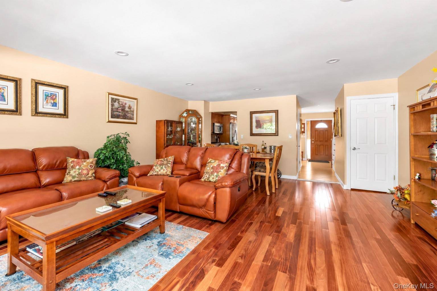 2189 Jerusalem AVE, Merrick, NY 11566