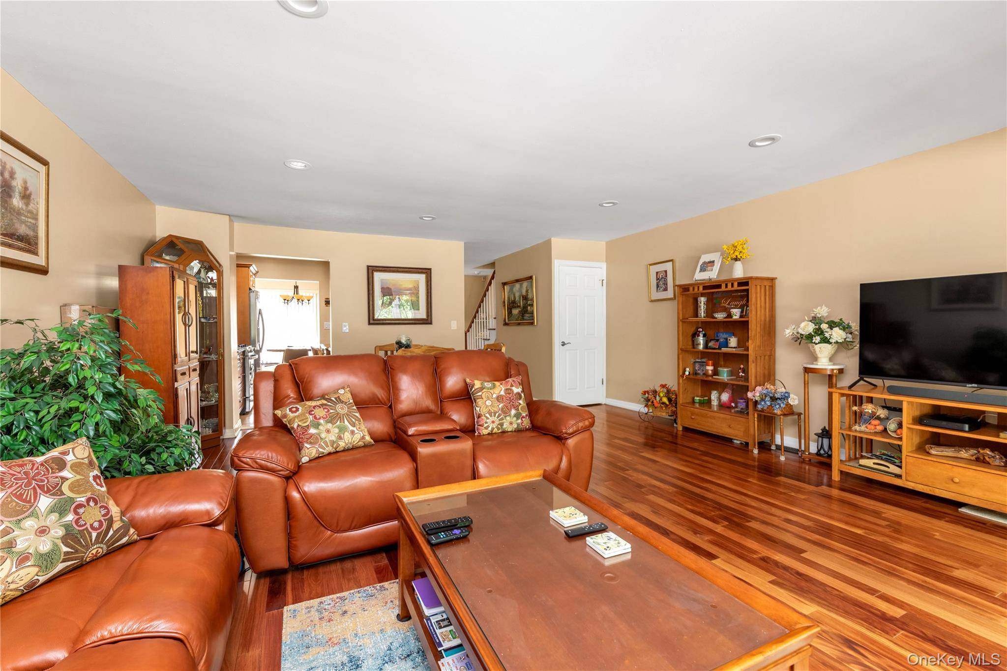 2189 Jerusalem AVE, Merrick, NY 11566