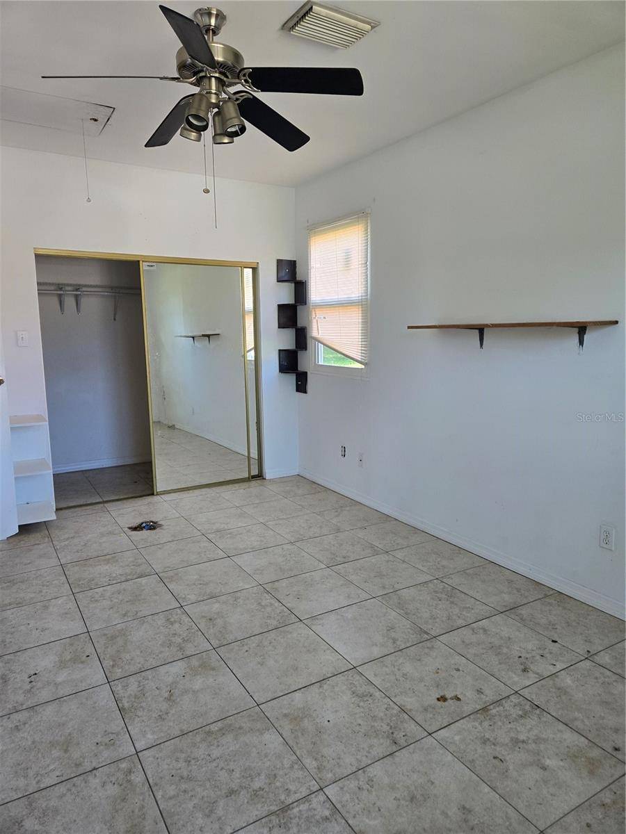 3314 WILLIAMSBURG ST, Sarasota, FL 34231