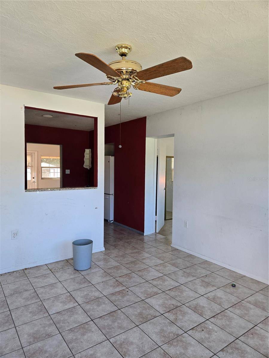 3314 WILLIAMSBURG ST, Sarasota, FL 34231