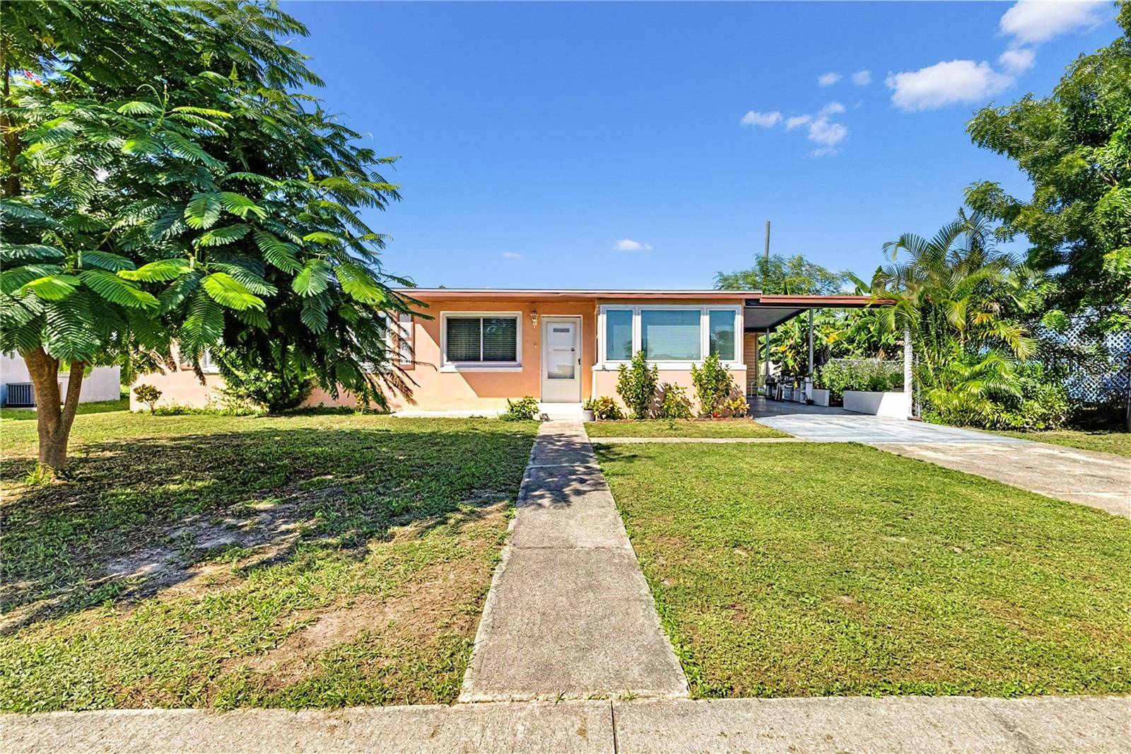 21490 GLADIS AVE, Port Charlotte, FL 33952