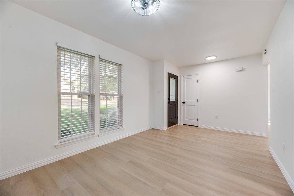 3711 Grasmere Drive, Carrollton, TX 75007
