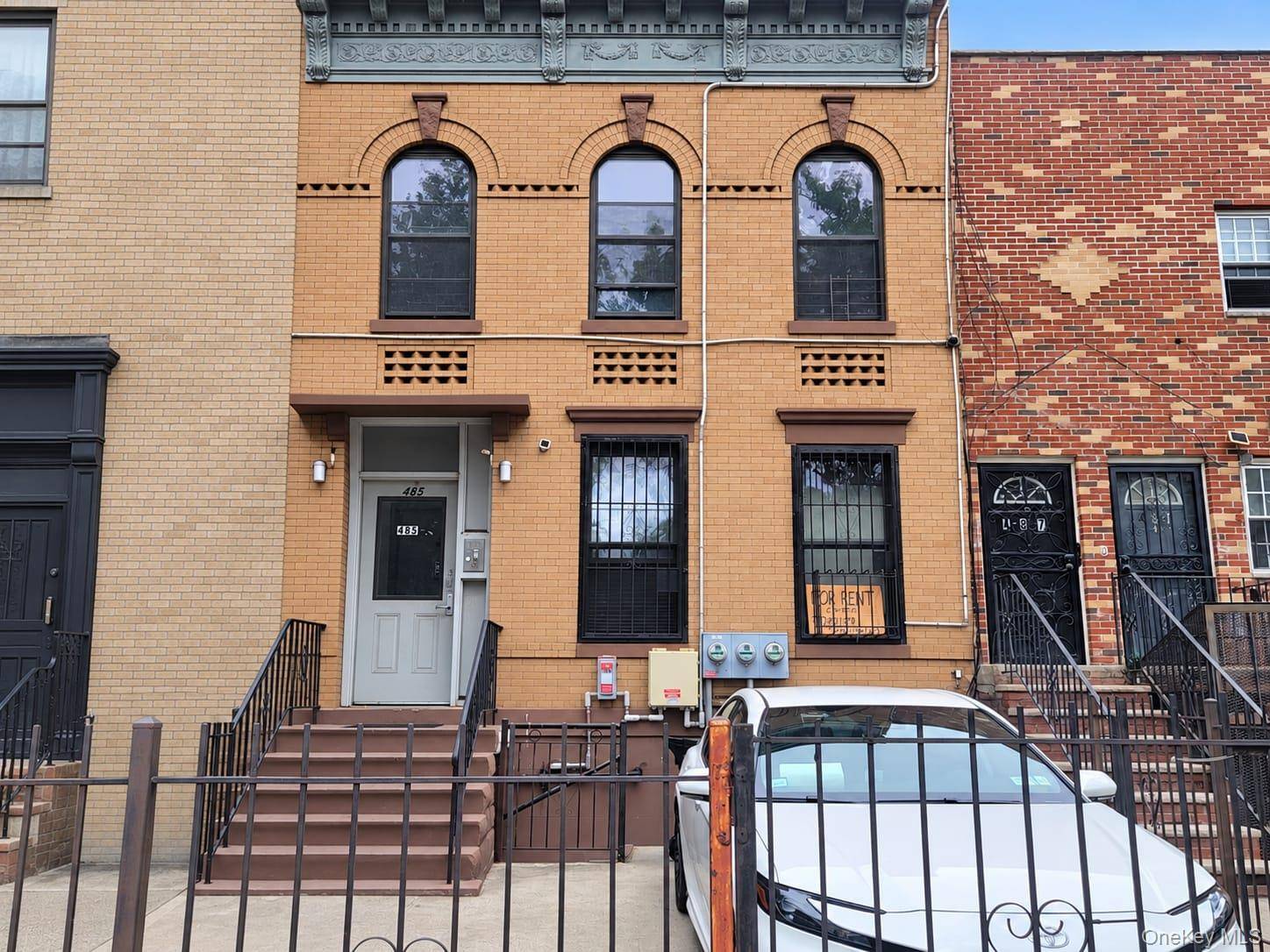 485 Pennsylvania AVE, Brooklyn, NY 11207
