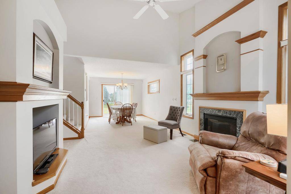 15021 Dunwood TRL #48, Apple Valley, MN 55124