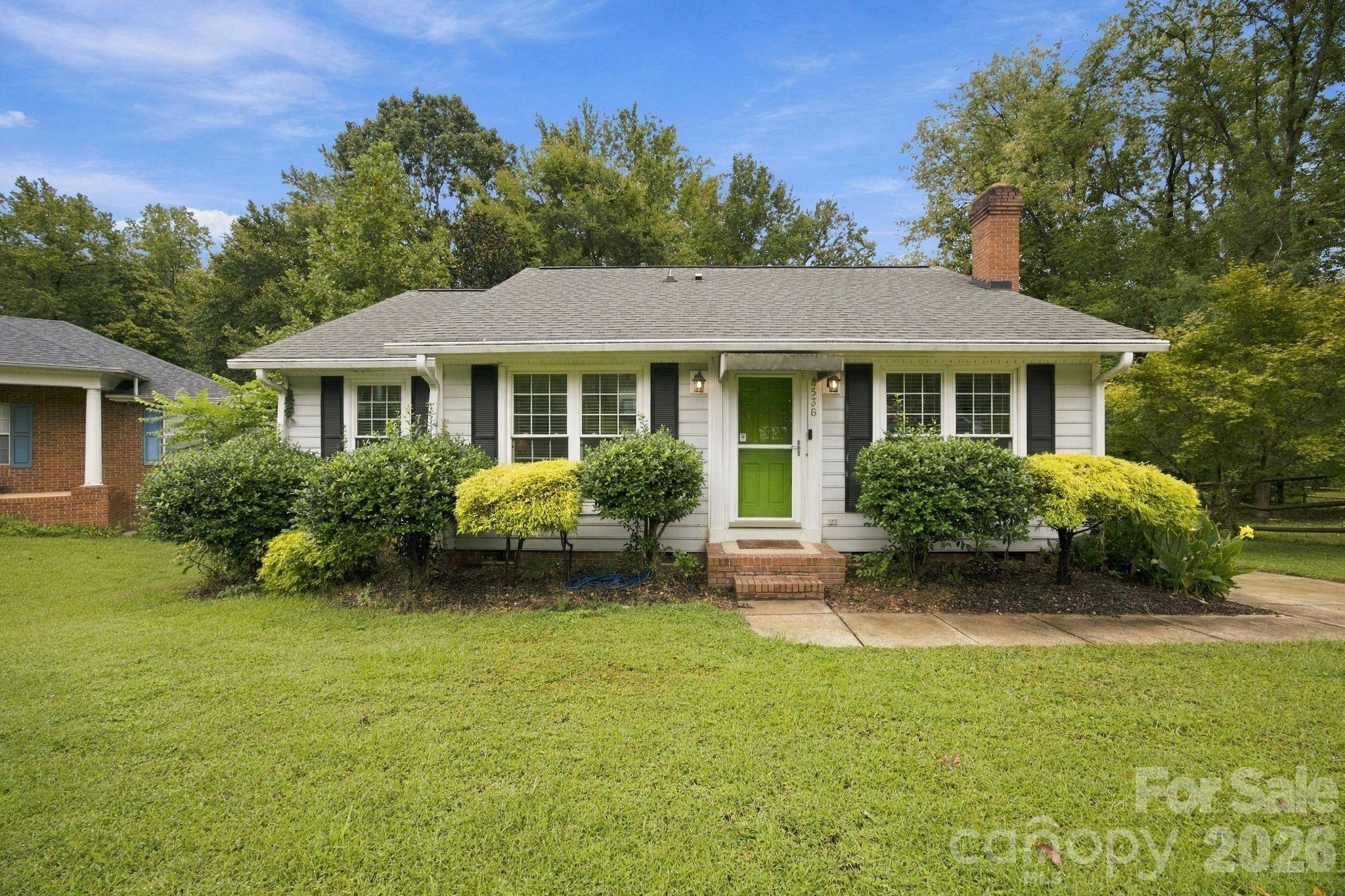 8536 Woodford Bridge DR, Charlotte, NC 28216