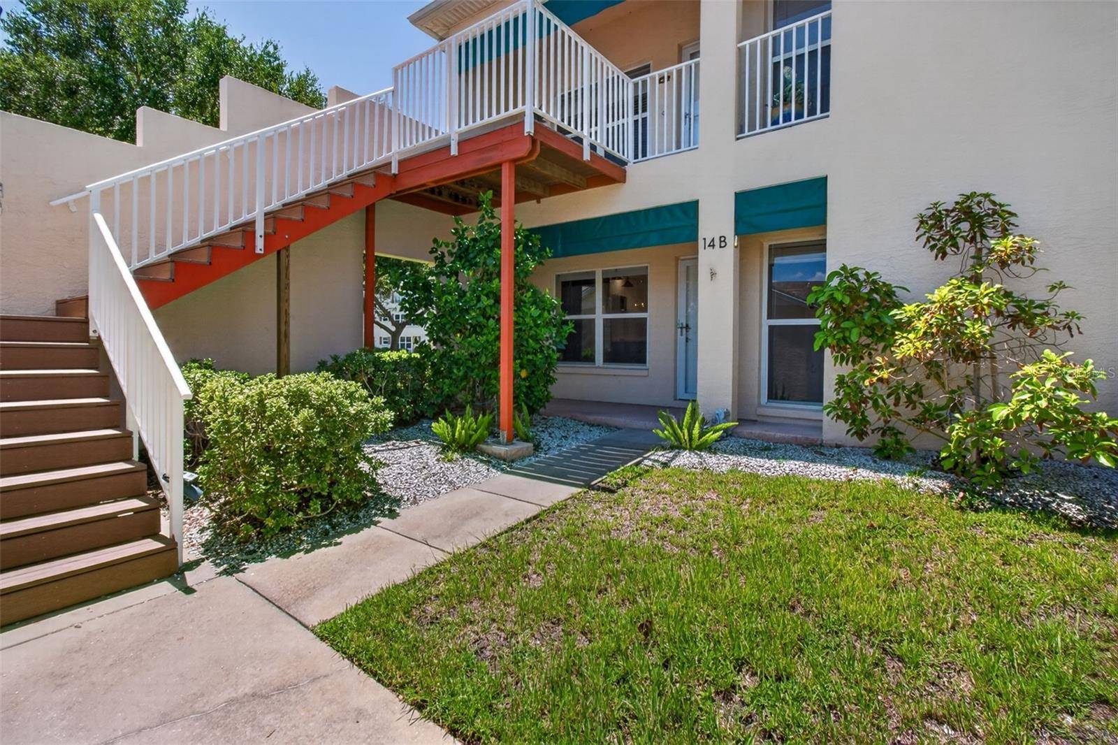 6330 99TH WAY N #14B, St Petersburg, FL 33708