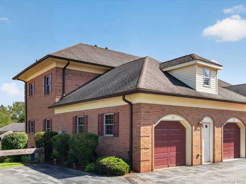 116 High Point CIR #116, Newburgh, NY 12550