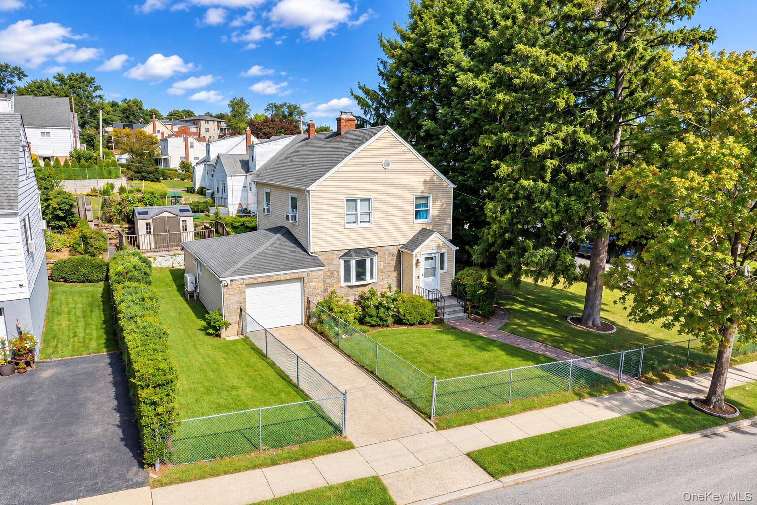 97 Page AVE, Yonkers, NY 10704