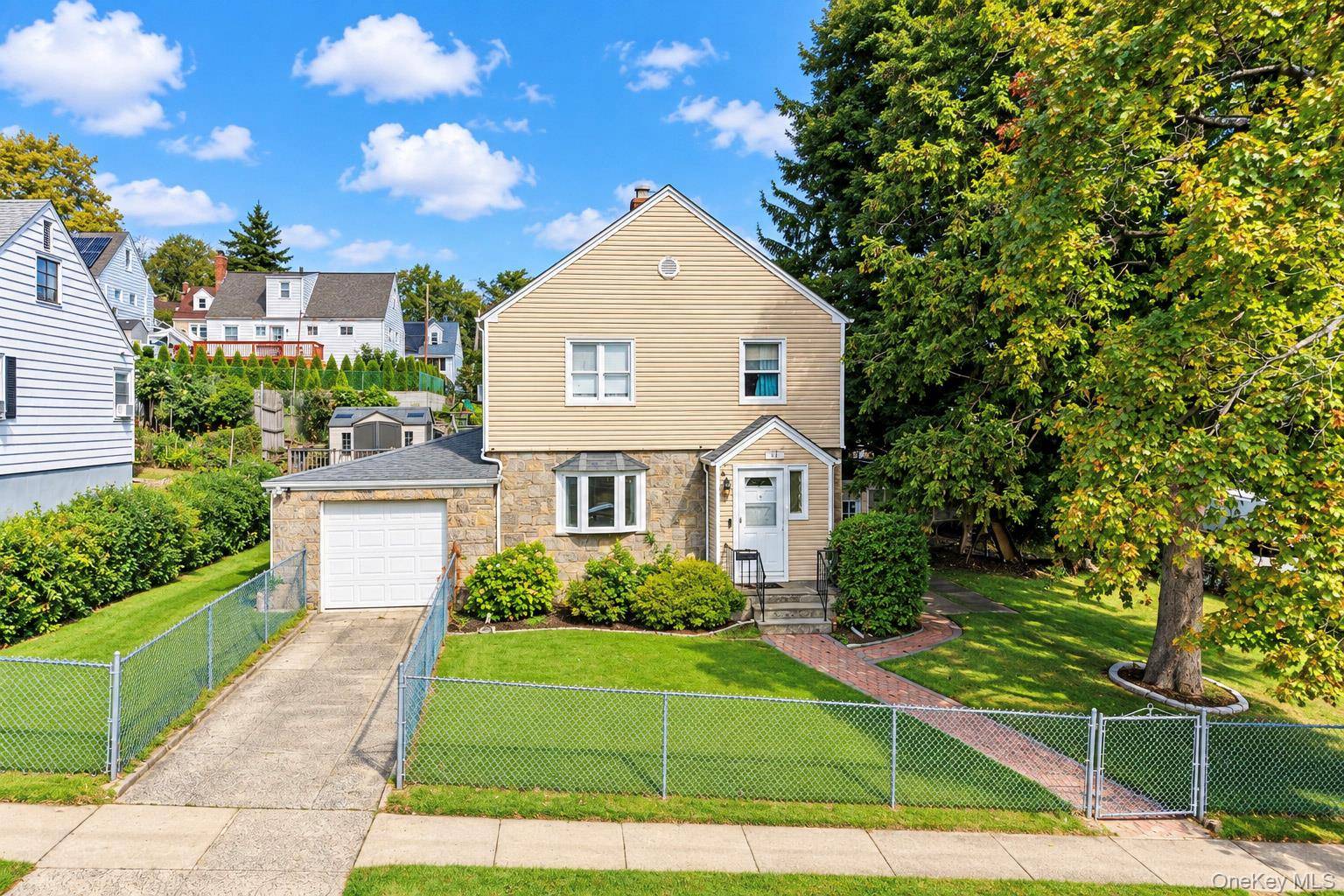 97 Page AVE, Yonkers, NY 10704
