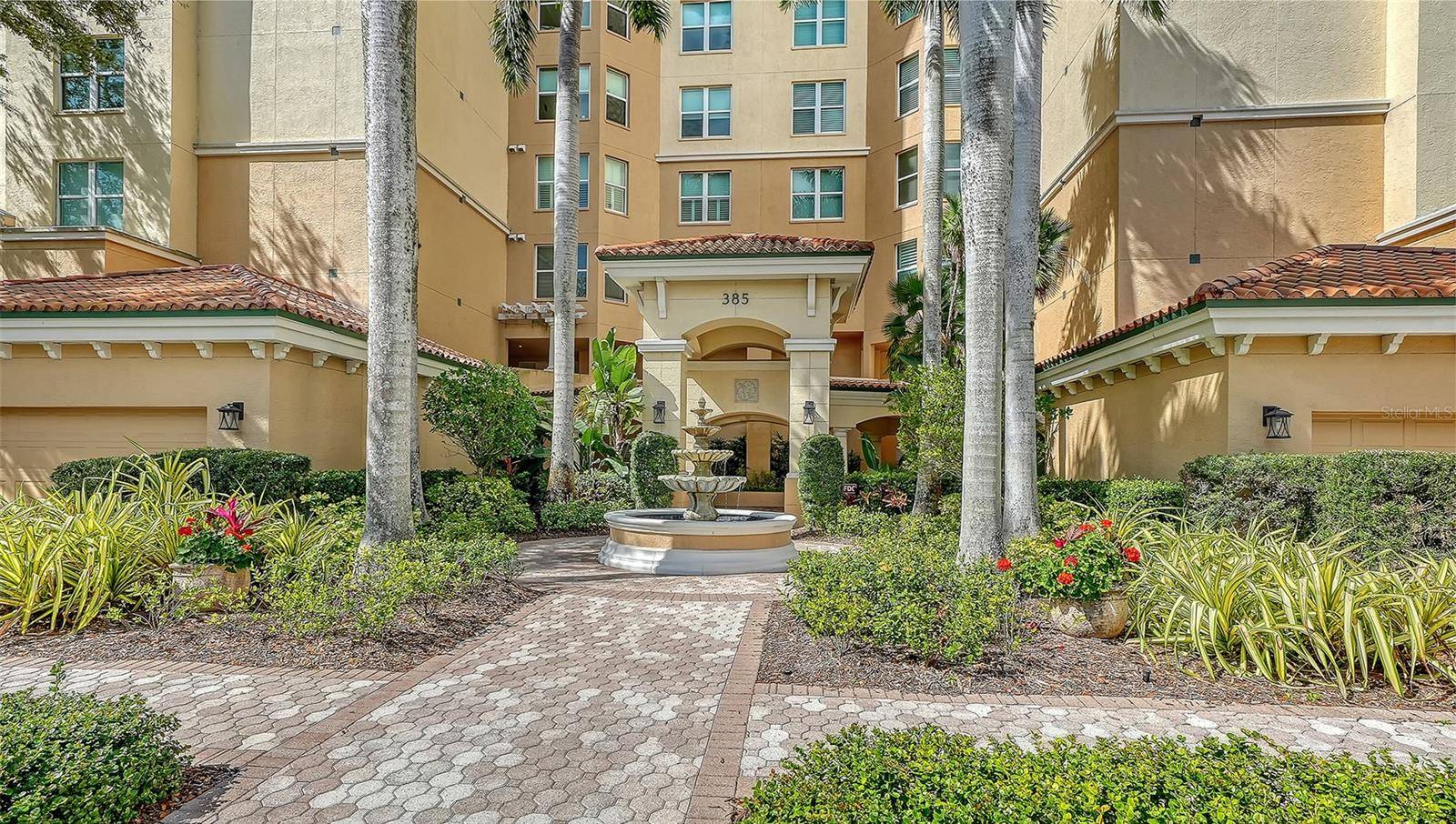 385 N POINT RD #401, Osprey, FL 34229