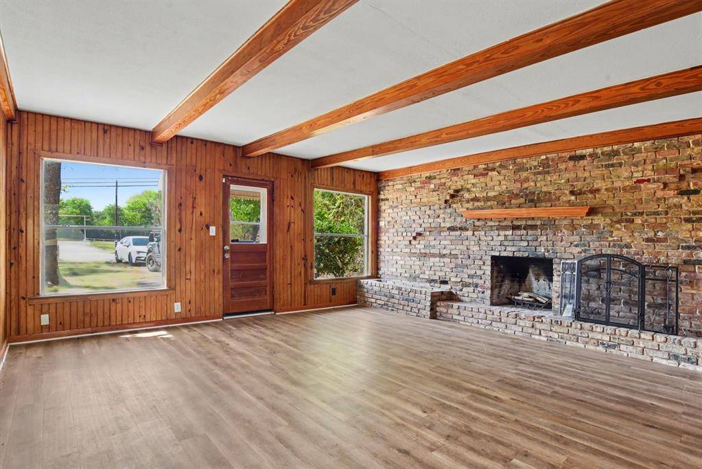 10609 Seagoville Road, Dallas, TX 75217