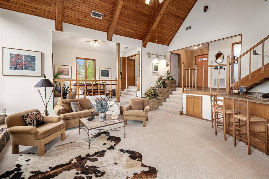 1251 Jim Cannon Road, Van Alstyne, TX 75495