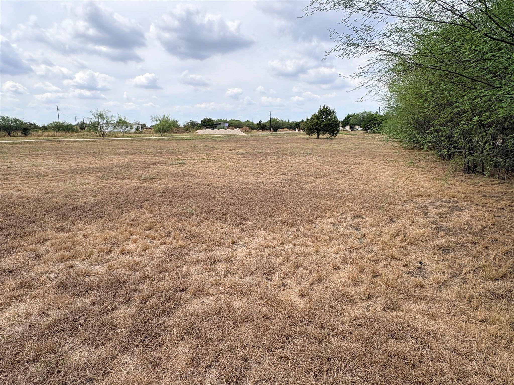 11622 Doyle Overton RD, Mustang Ridge, TX 78719