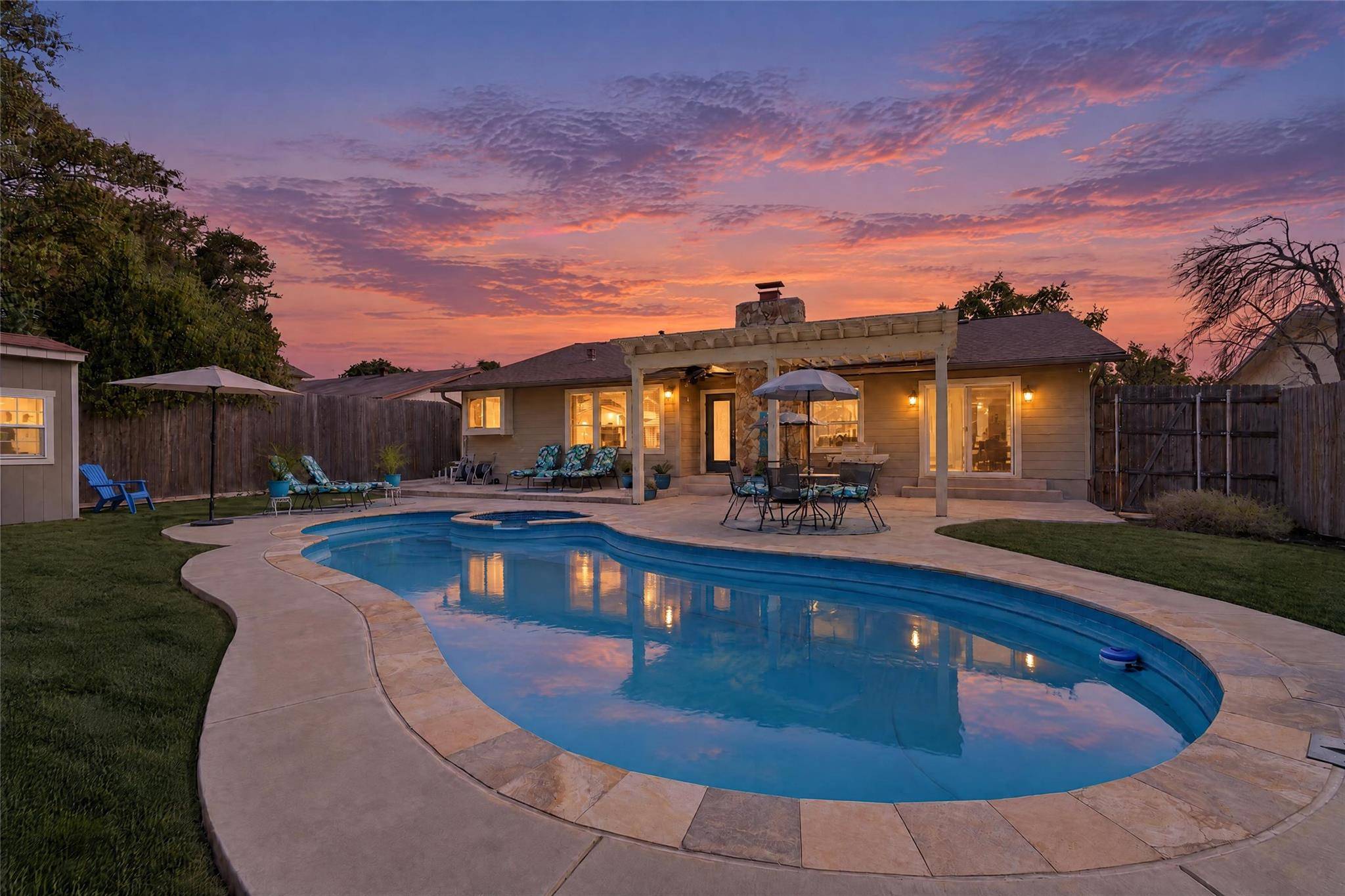 11210 Henge DR, Austin, TX 78759