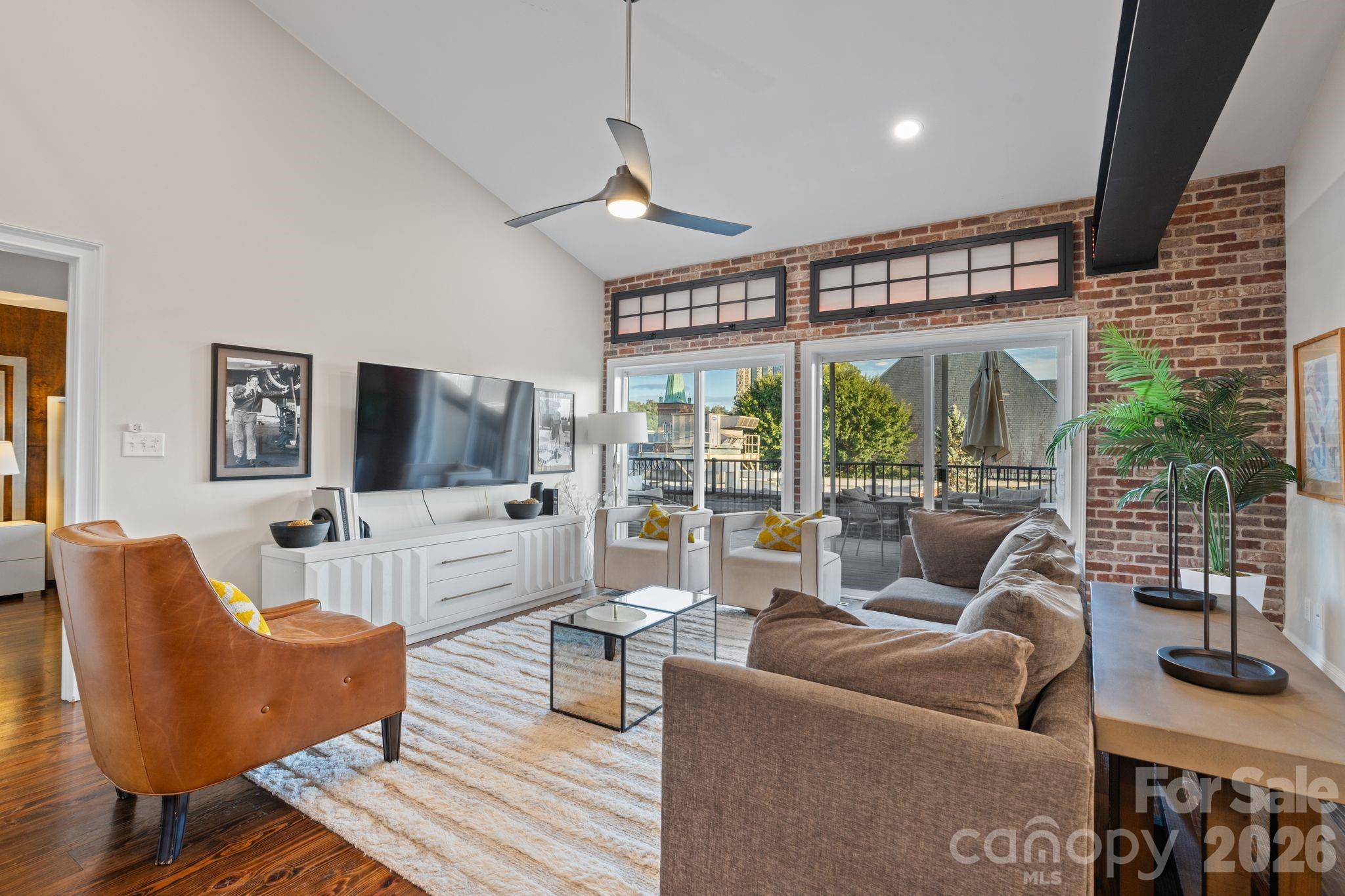 56 Patton AVE #404, Asheville, NC 28801