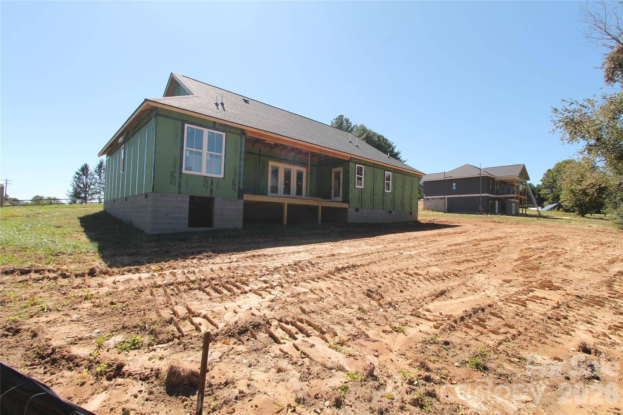 40 Whiskey River RUN, Hendersonville, NC 28792