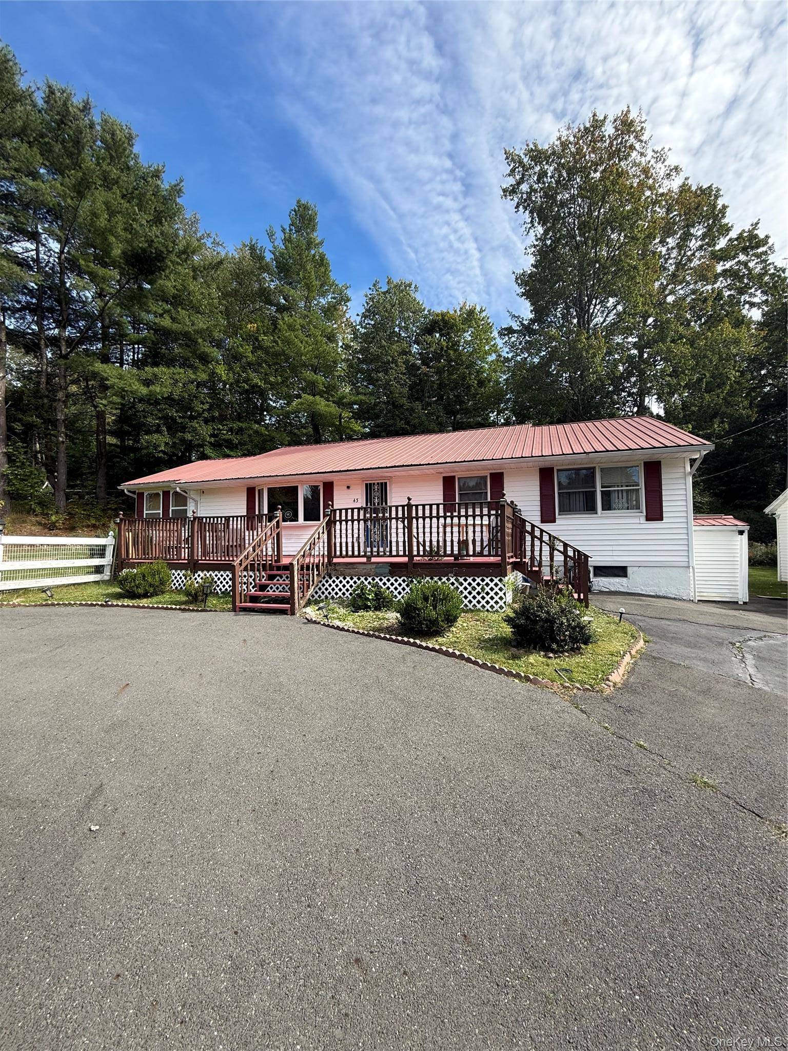 43 Melody Lake DR, Monticello, NY 12701