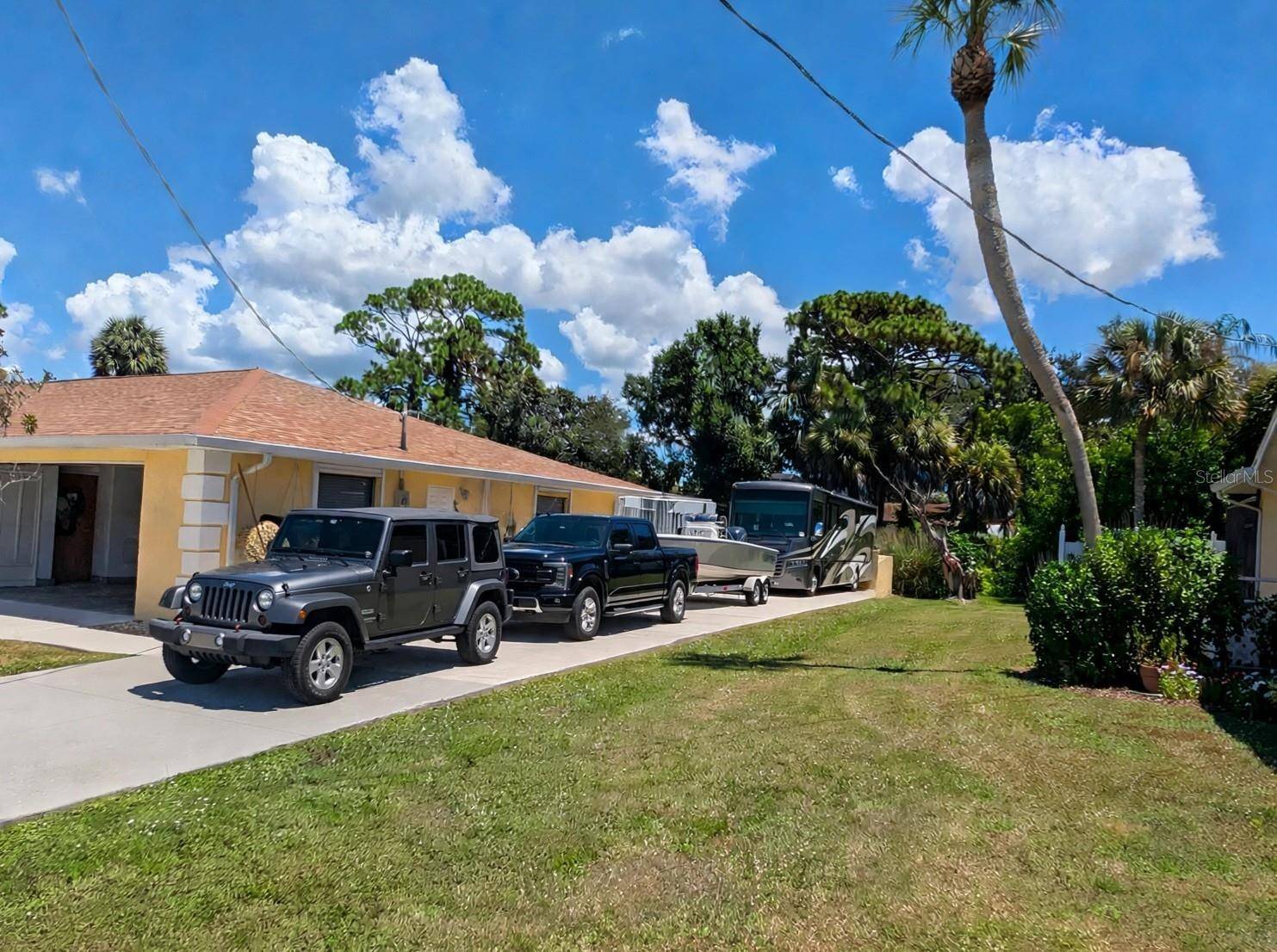 117 HOME PARK RD, Venice, FL 34285
