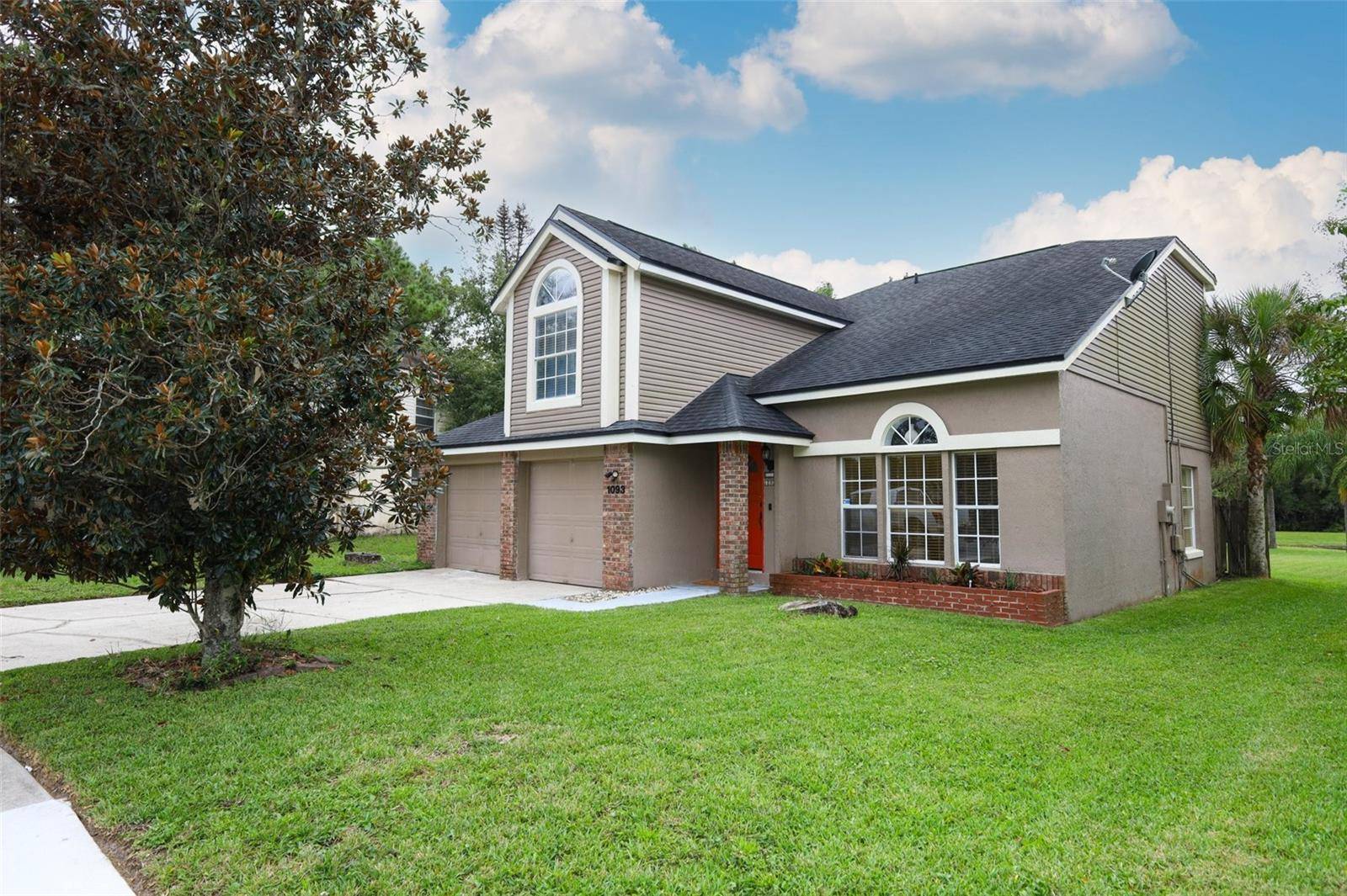 1093 KELLY CREEK CIR, Oviedo, FL 32765