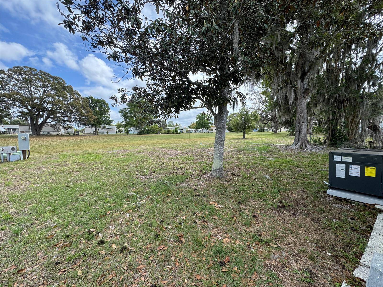 8066 HIGHPOINT BLVD, Brooksville, FL 34613