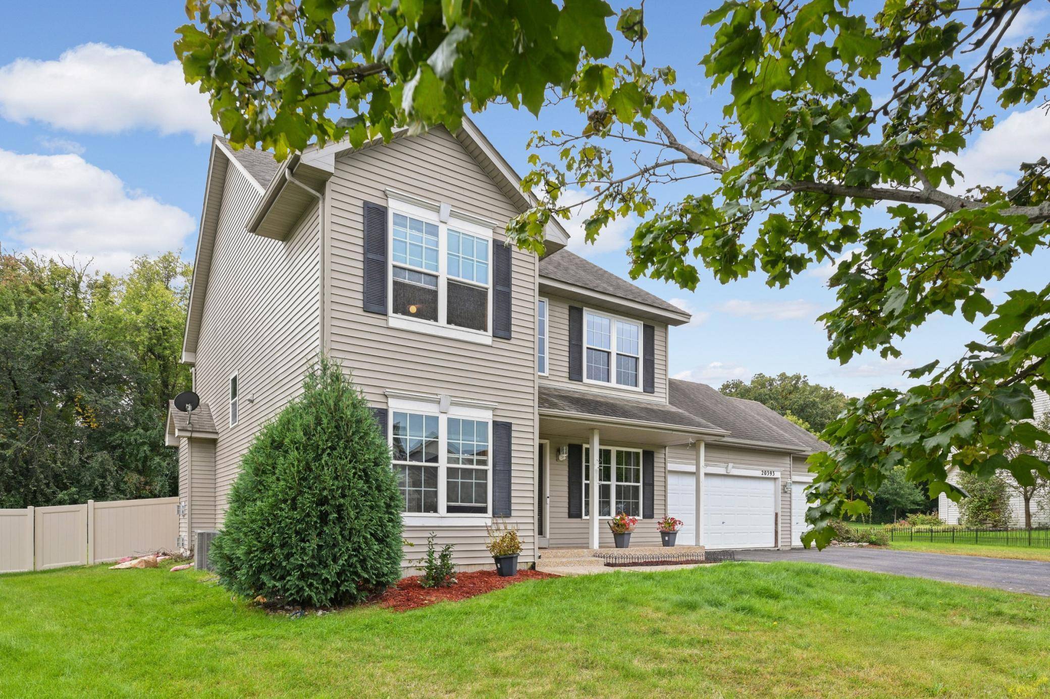 20393 Erickson PATH, Farmington, MN 55024