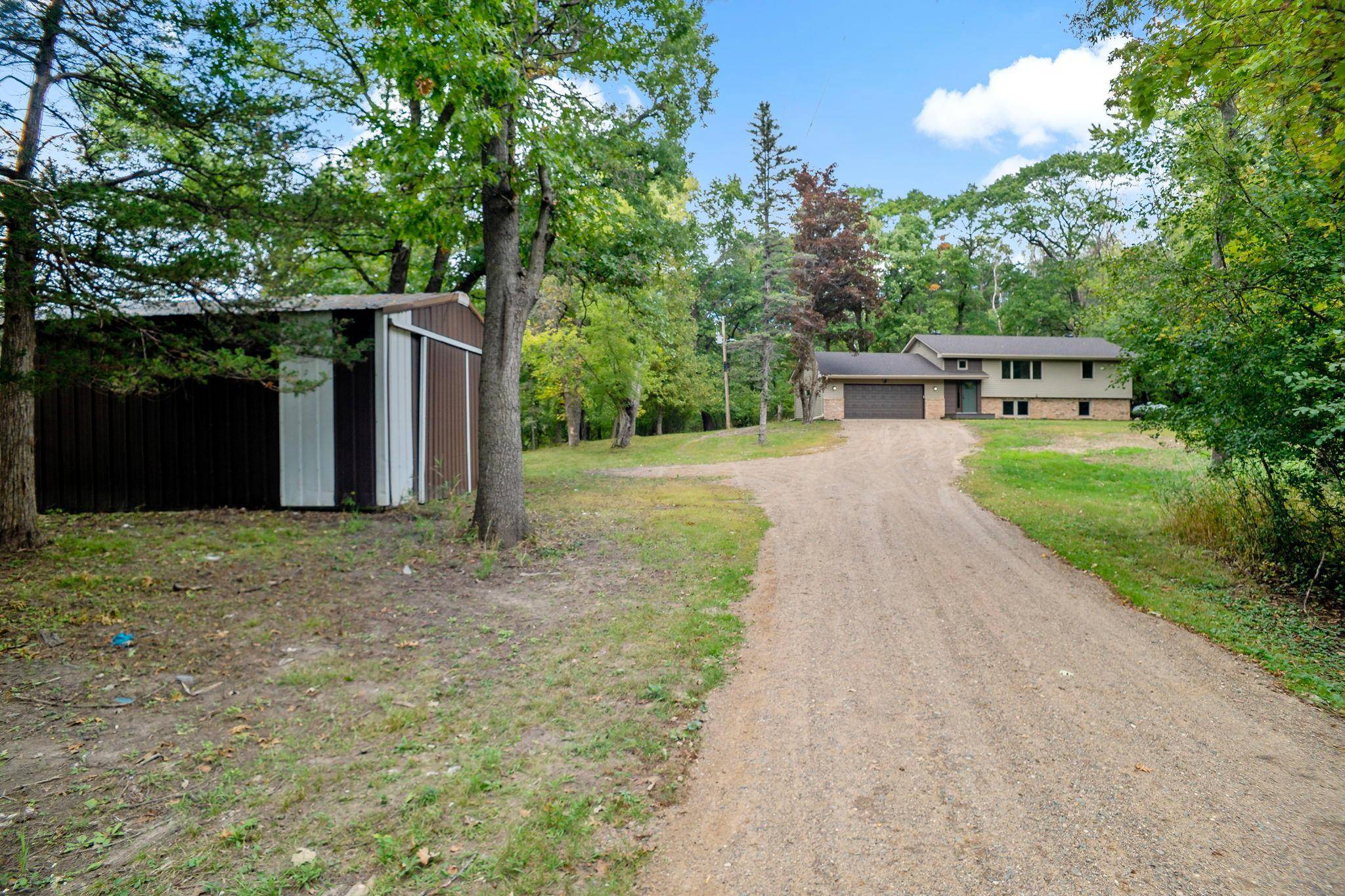 14818 219th AVE NW, Elk River, MN 55330